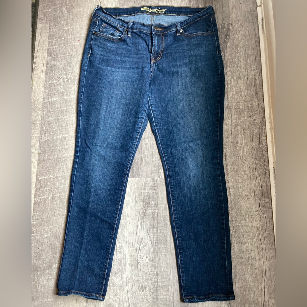 Old Navy size 10 short